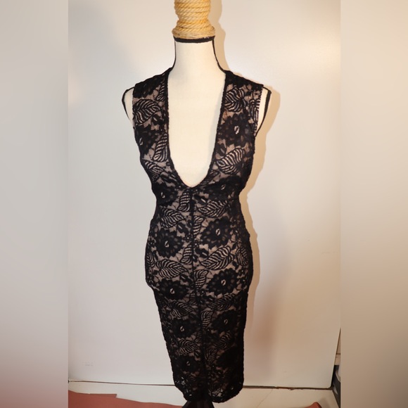 WINDSOR Monstera BodyCon Formal Cocktail Dress - Picture 7 of 11